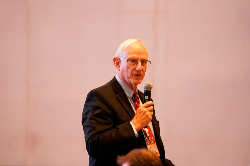 Shaping a healthier and more sustainable palm oil industry Shaping a healthier and more sustainable palm oil industry