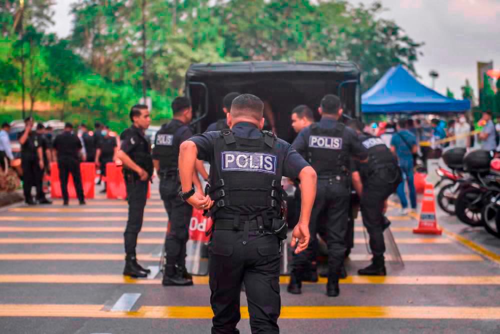 Sisters believed to have been abused by mother, her boyfriend in Muar