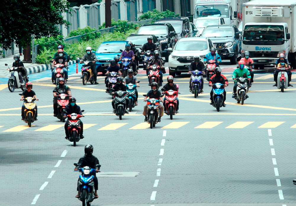 Start saving motorcyclist lives Start saving motorcyclist lives