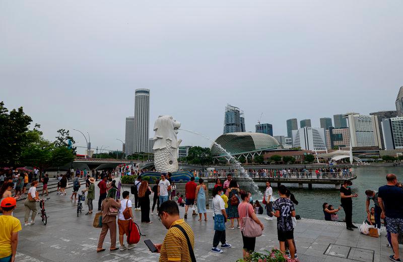 Student spends only RM1,944 travelling from Shanghai to Singapore by bus and train Student spends only RM1,944 travelling from Shanghai to Singapore by bus and train