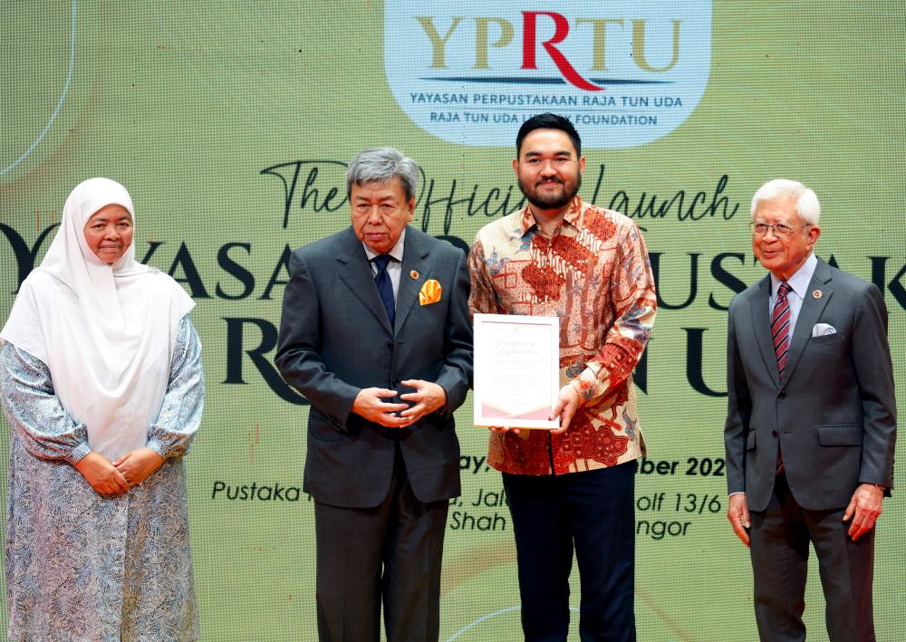 Sultan of Selangor launches Raja Tun Uda Library Foundation