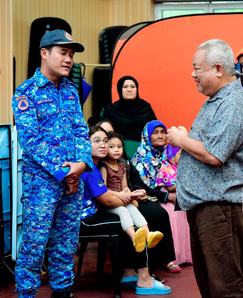 Sungai Ruil landslide victims to be placed in govt quarters early next month: JAKOA Sungai Ruil landslide victims to be placed in govt quarters early next month: JAKOA