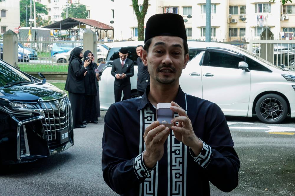 Syarie Judge advises Farid Kamil, Diana to reconcile Syarie Judge advises Farid Kamil, Diana to reconcile