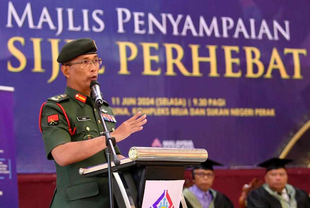 Syarikat swasta diminta beri penempatan pekerjaan kepada veteran ATM Syarikat swasta diminta beri penempatan pekerjaan kepada veteran ATM