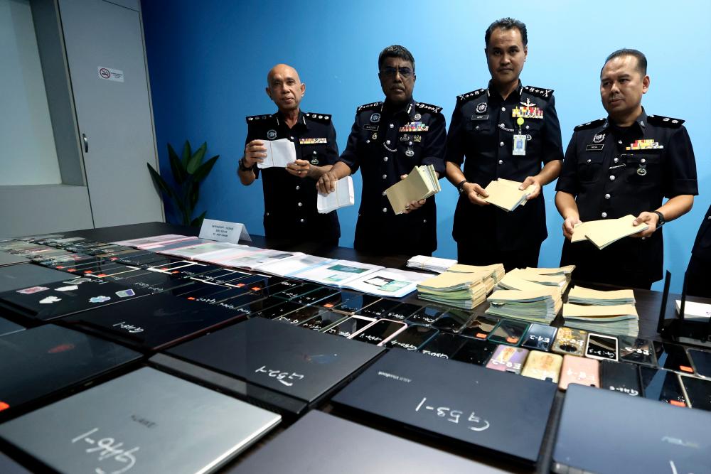 Syndicate collecting donations online illegally busted, 55 detained - Police Syndicate collecting donations online illegally busted, 55 detained - Police