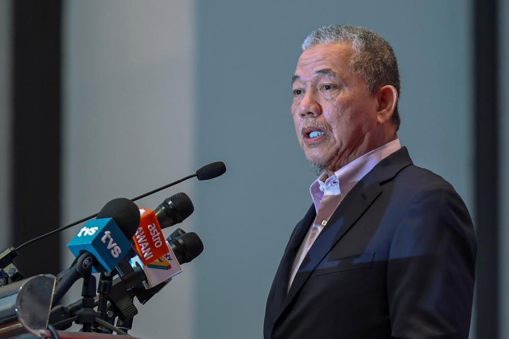 TPM Fadillah: Kestabilan politik penting untuk tarik pelabur, pulih ekonomi negara TPM Fadillah: Kestabilan politik penting untuk tarik pelabur, pulih ekonomi negara