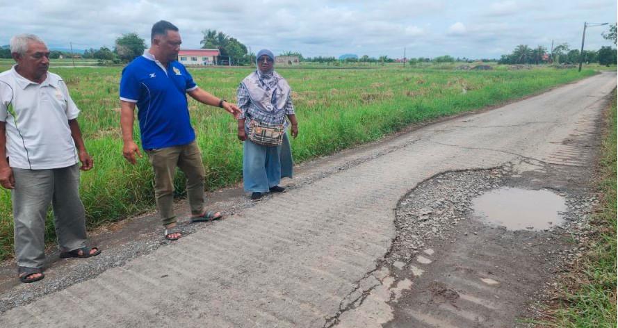 Tambun Tulang residents welcome move to upgrade rural roads