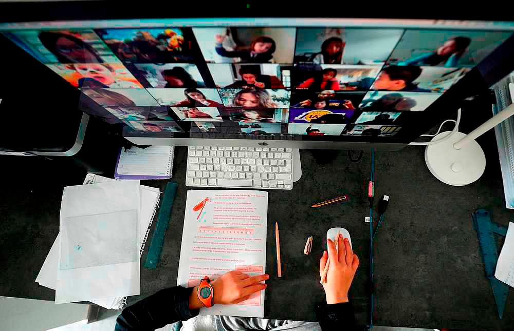 Teach media literacy in schools Teach media literacy in schools