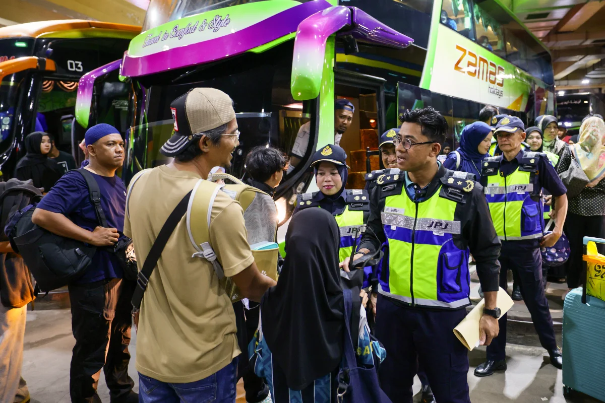 Terengganu_JPJ_issues_nearly_2_000_CNY_summonses