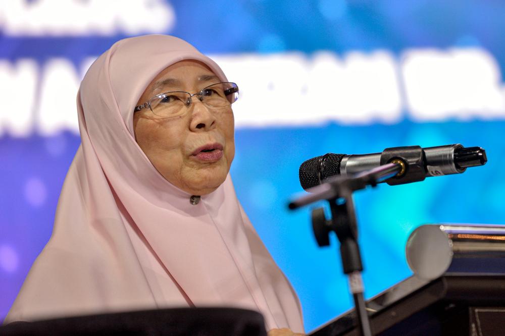Thorough probe needed in case of dead cats at UM - Dr Wan Azizah Thorough probe needed in case of dead cats at UM - Dr Wan Azizah