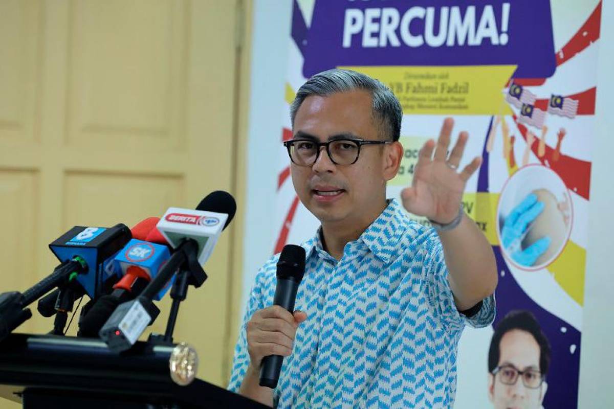 Tiga isu jenayah diberi penekanan dalam Kod Tatalaku media sosial - Fahmi Tiga isu jenayah diberi penekanan dalam Kod Tatalaku media sosial - Fahmi