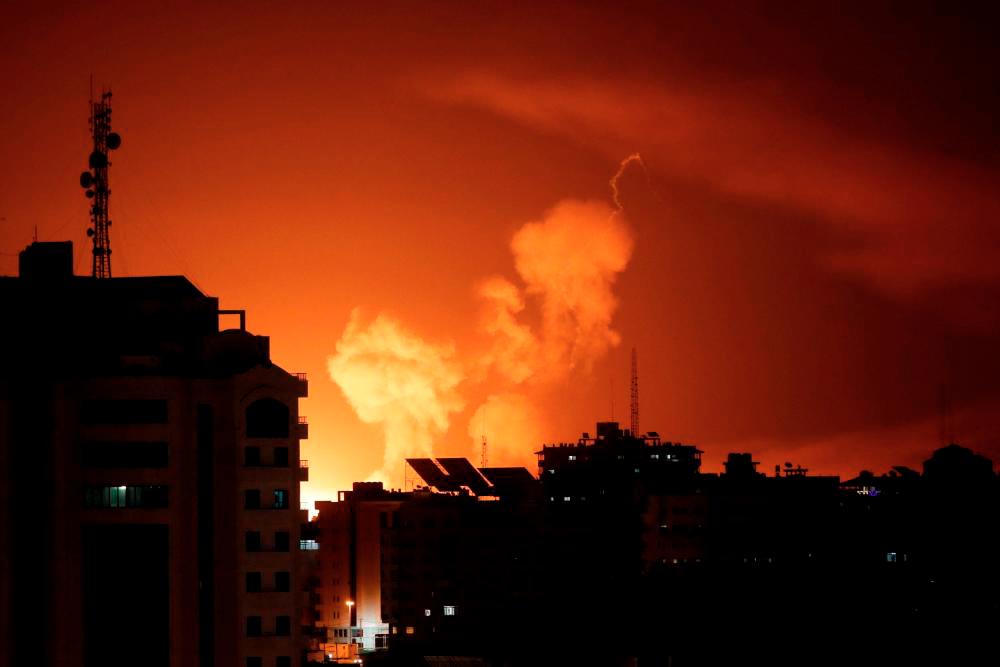 Top militants among 12 killed in Israeli strikes on Gaza Top militants among 12 killed in Israeli strikes on Gaza