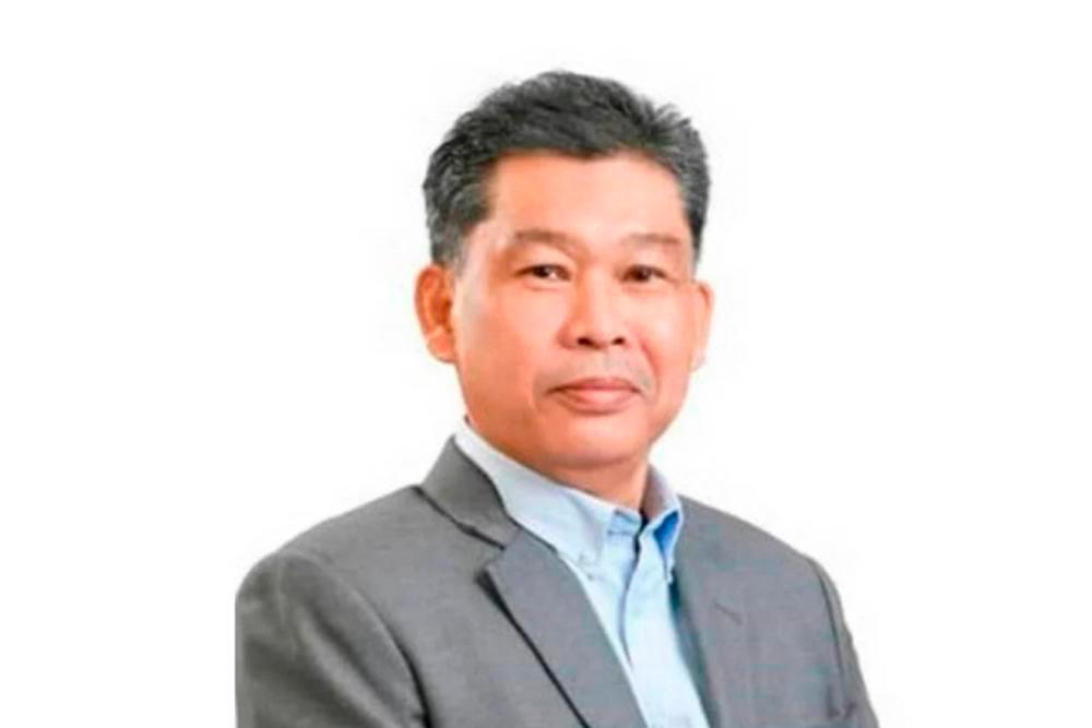 ‘Treat Simpang Jeram folk like family’, Salahuddin’s final advice to PH candidate