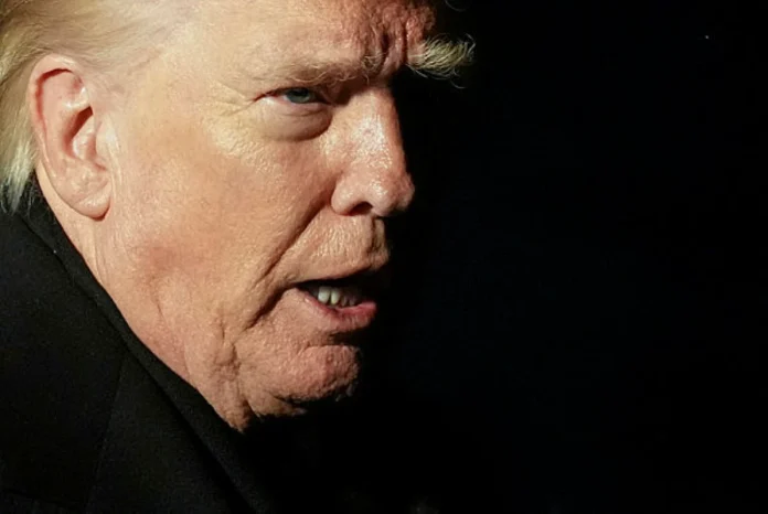 Trump condemns racist Obama video but refuses to apologise