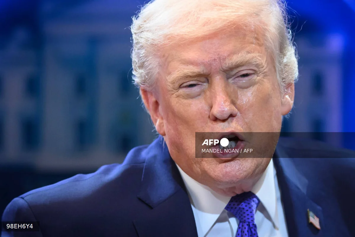Trump_faces_mounting_setbacks_ahead_of_State_of_the_Union_address Trump faces mounting setbacks ahead of State of the Union address