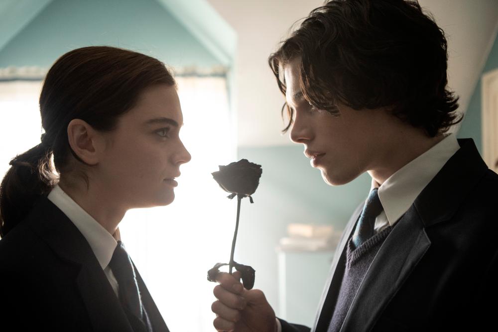 Twilight-esque romance