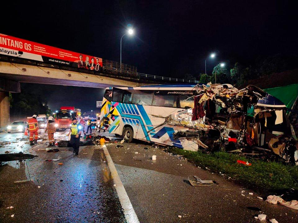 Two dead, three seriously hurt in bus-car accident