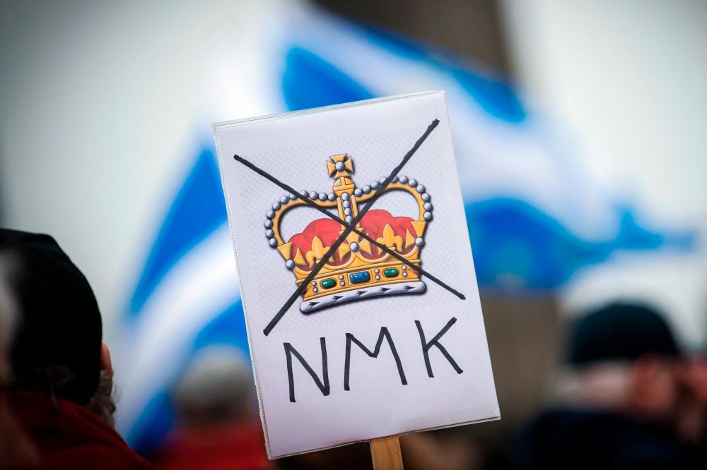 UK police express ‘regret’ after arrests of anti-monarchists