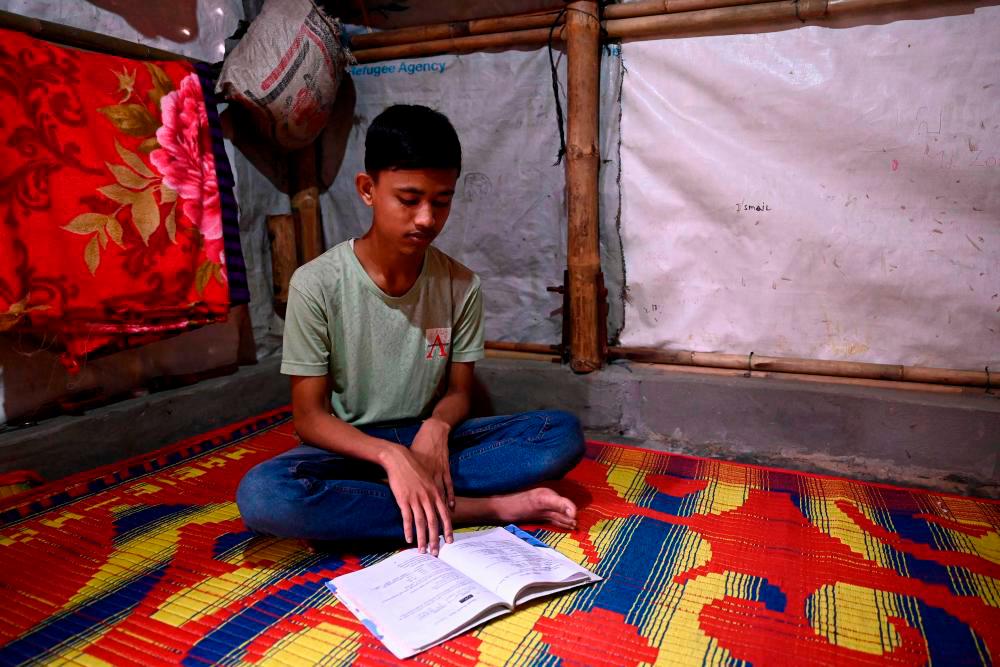 UNICEF programme to strengthen digital literacy, online safety for children in Bangladesh