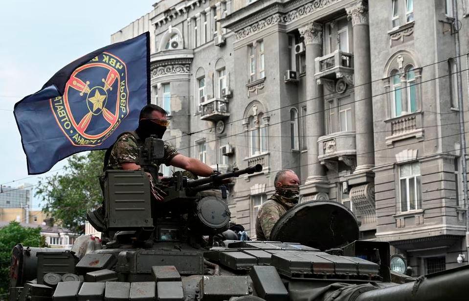 US spy agencies detected early signs of Russia revolt
