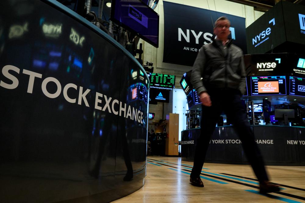 US stocks close higher as fears of banking crisis recede US stocks close higher as fears of banking crisis recede
