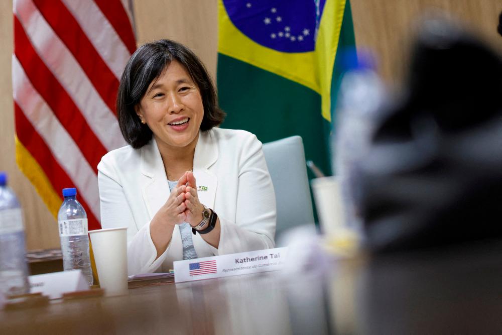 US trade chief defends pursuit of non-traditional trade deals