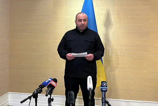 Ukraine peace talks in Geneva end abruptly amid accusations of Russian stalling