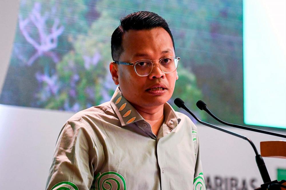 Universiti awam digalak pasang panel solar untuk jimat penggunaan tenaga elektrik