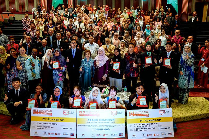 Upholding Malay, English languages must go hand in hand - Fadhlina Upholding Malay, English languages must go hand in hand - Fadhlina