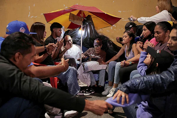 Venezuela amnesty law benefits nearly 2,200 people