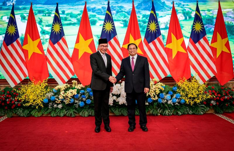 Vietnam a close friend of Malaysia, its resilience admirable, says PM Anwar