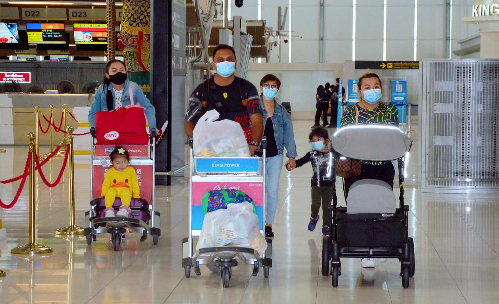 Visa liberalisation, MM2H rules relaxation will raise Johor’s appeal to investors Visa liberalisation, MM2H rules relaxation will raise Johor’s appeal to investors
