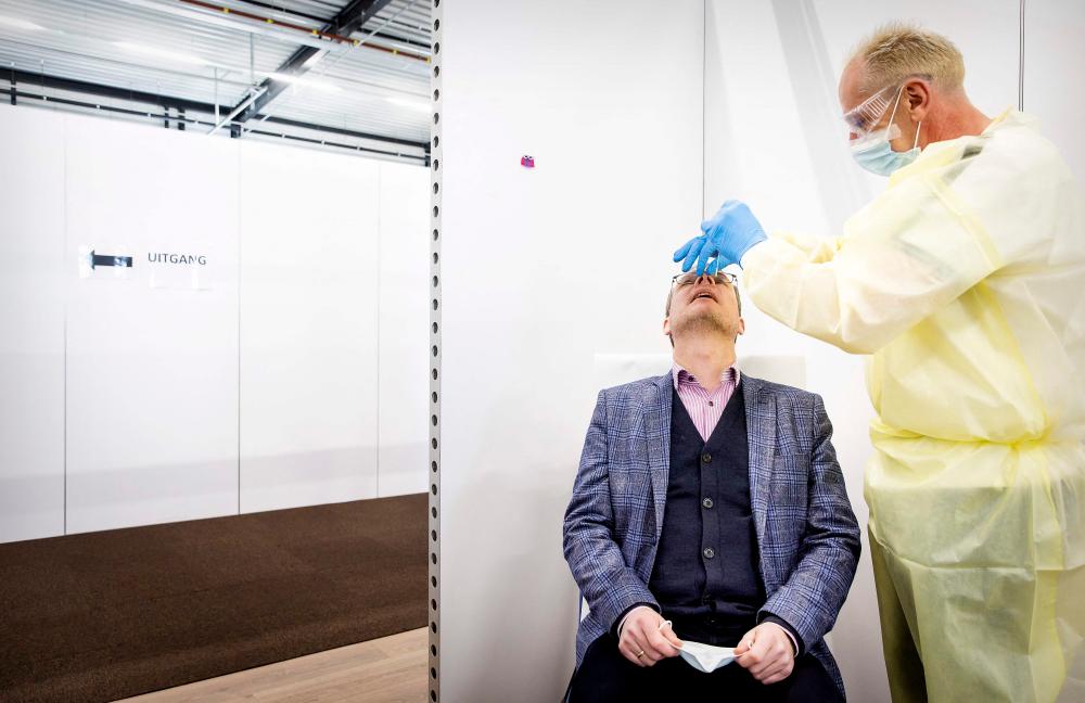 WHO sees Covid posing similar threat to flu this year WHO sees Covid posing similar threat to flu this year
