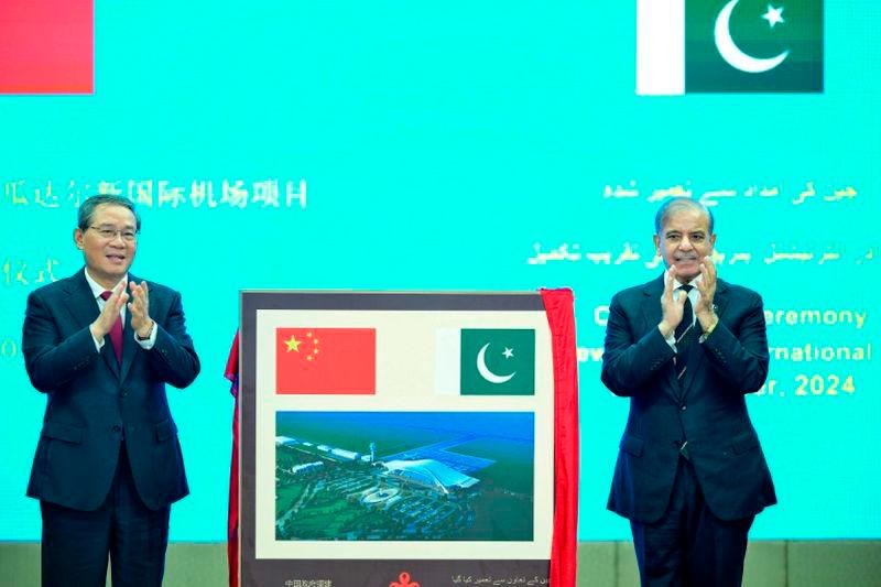 Waving China flags: Guan Gong Cultural Association apologises to Malaysians 