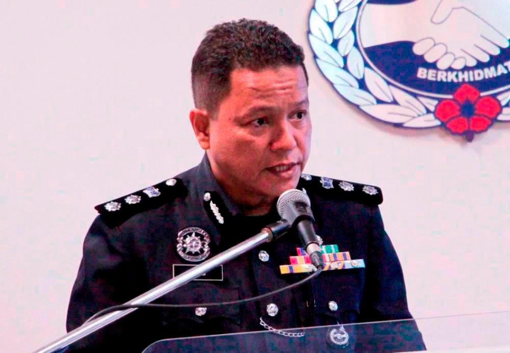 Woman high on drugs arrested for dangerous driving in Bangi Woman high on drugs arrested for dangerous driving in Bangi