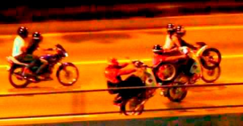 Youth dies in illegal motor racing accident