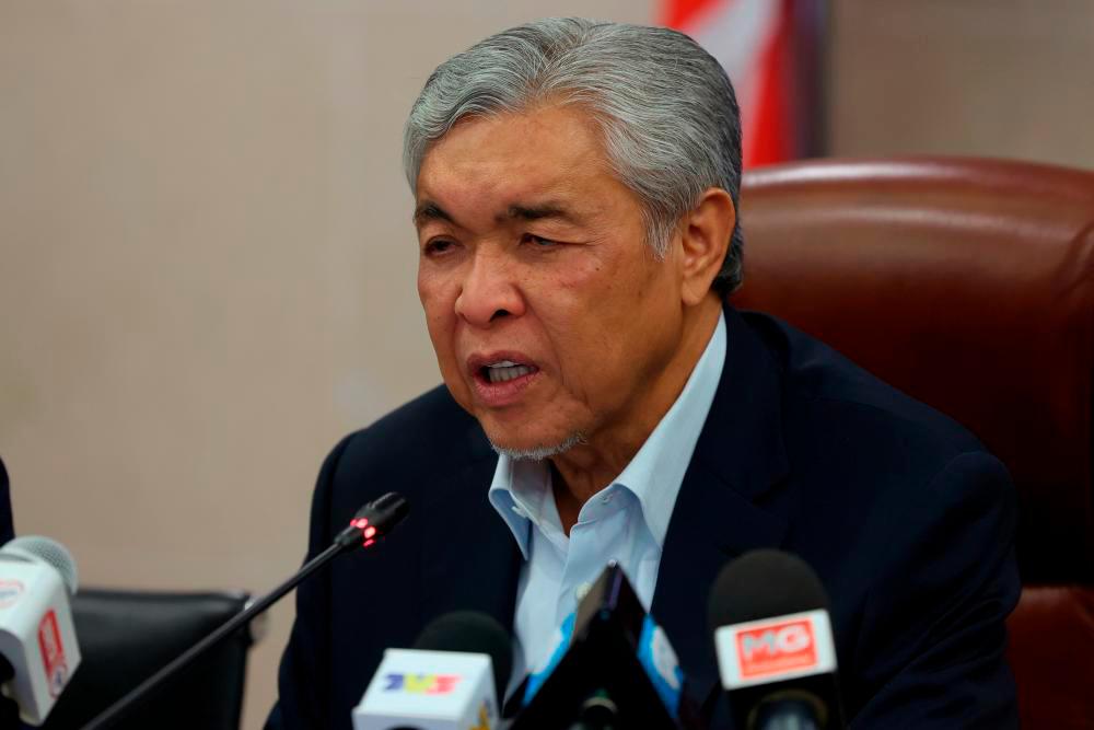 Zahid akan bantah permohonan Badan Peguam cabar keputusan DNAA Zahid akan bantah permohonan Badan Peguam cabar keputusan DNAA