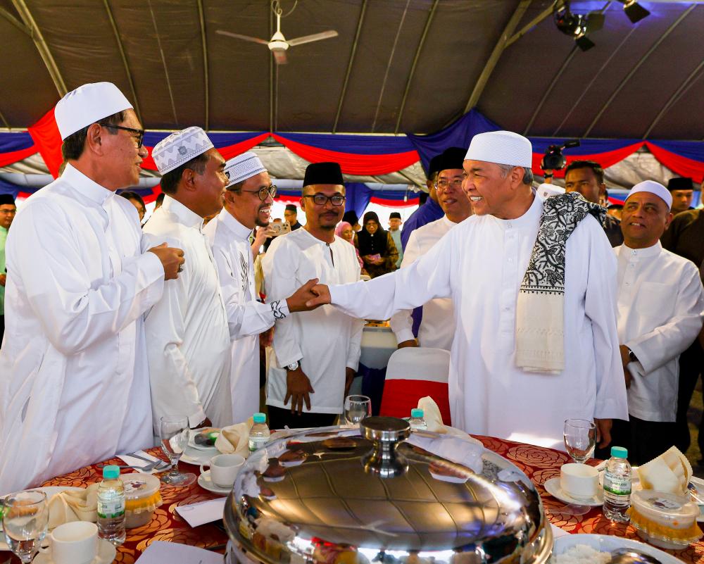 Zahid recalls his student days at Sekolah Izzudin Shah