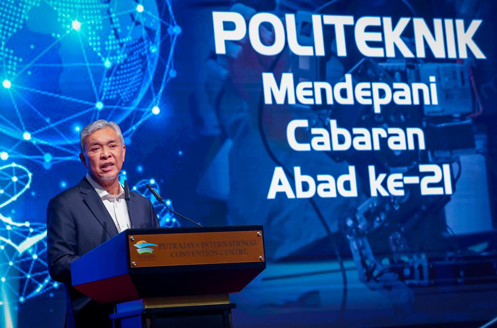 Zahid sanggah spekulasi hidap kanser, letak jawatan Presiden Umno