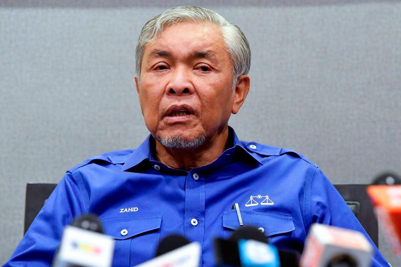 Zahid warns UMNO members against joining Putrajaya rally Zahid warns UMNO members against joining Putrajaya rally