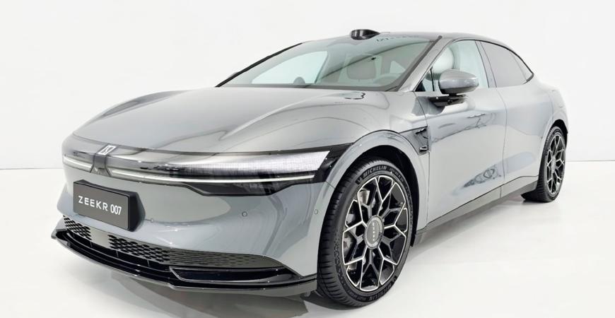Zeekr 007 Officially Revealed With 870km Range, 636hp