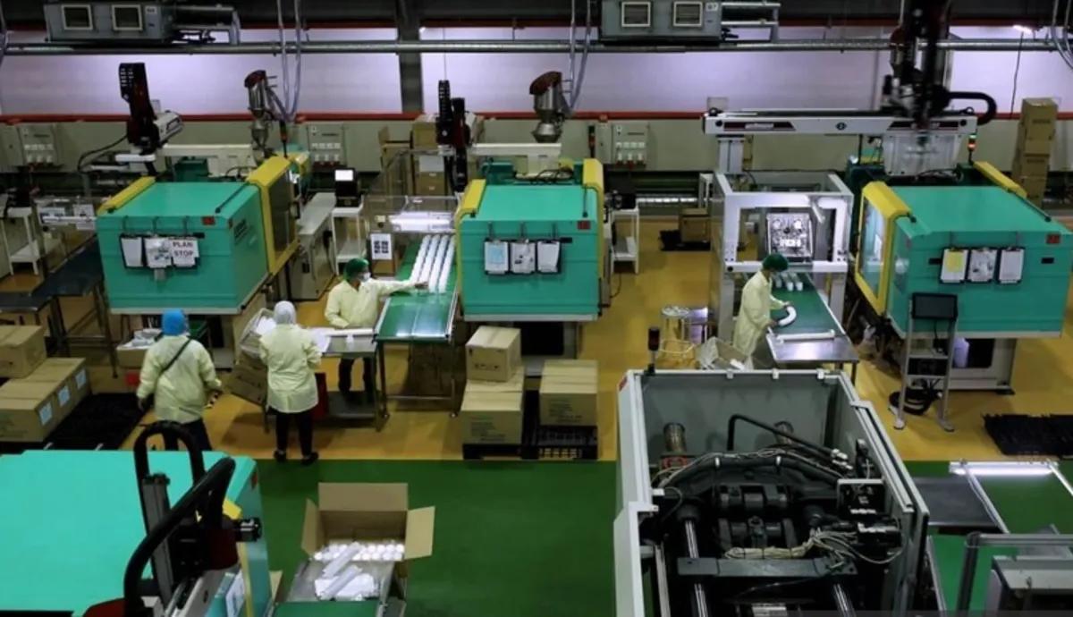 Economists flag structural shifts in Malaysia's labour market amid full employment