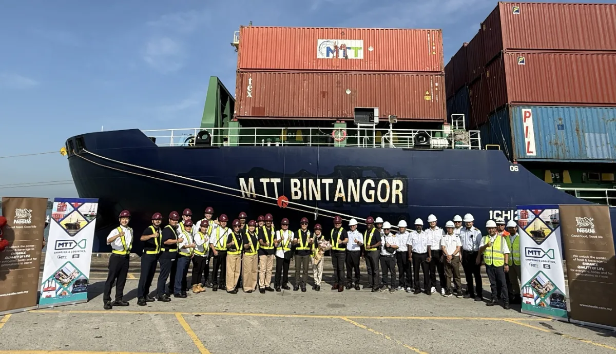 nestle-mtts-ship-blessing Nestle Malaysia, MTT Shipping deepen logistics partnership with blessing of new container vessel