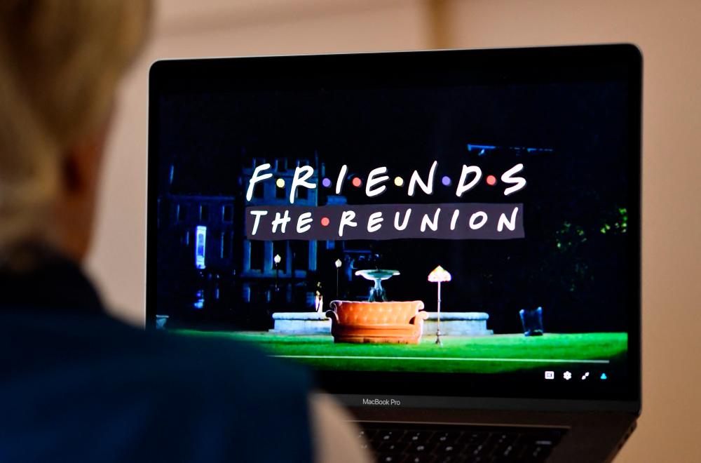 'Friends' reunion reveals Ross and Rachel stars' crush