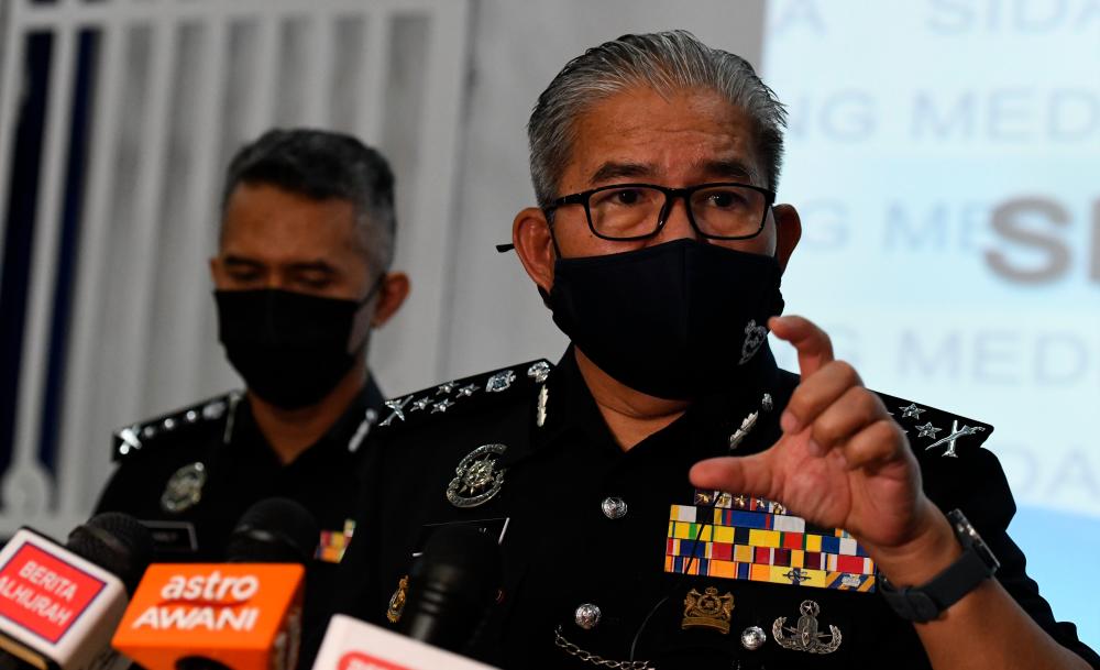 106,352 PDRM personnel waiting for Covid-19 booster shot appointments 106,352 PDRM personnel waiting for Covid-19 booster shot appointments