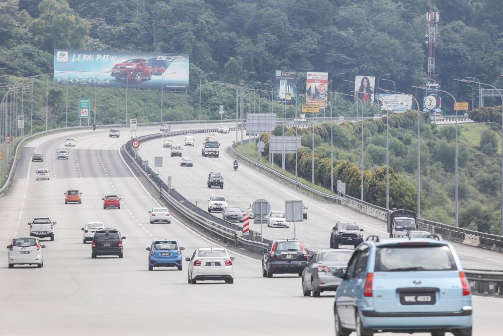 12MP: Incentives for green-vehicle manufacturers and purchasers to be reviewed 12MP: Incentives for green-vehicle manufacturers and purchasers to be reviewed