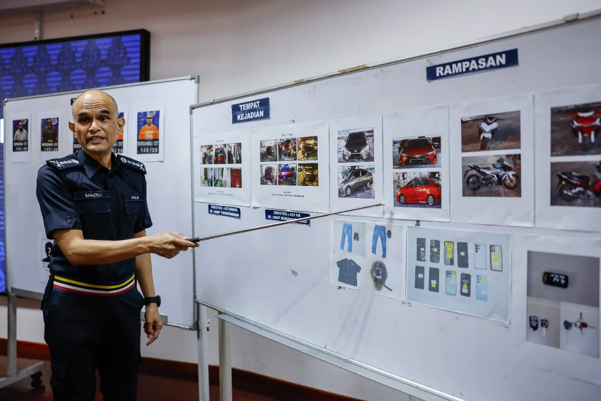 12_suspects_arrested_in_Puchong_vehicle_arson_case