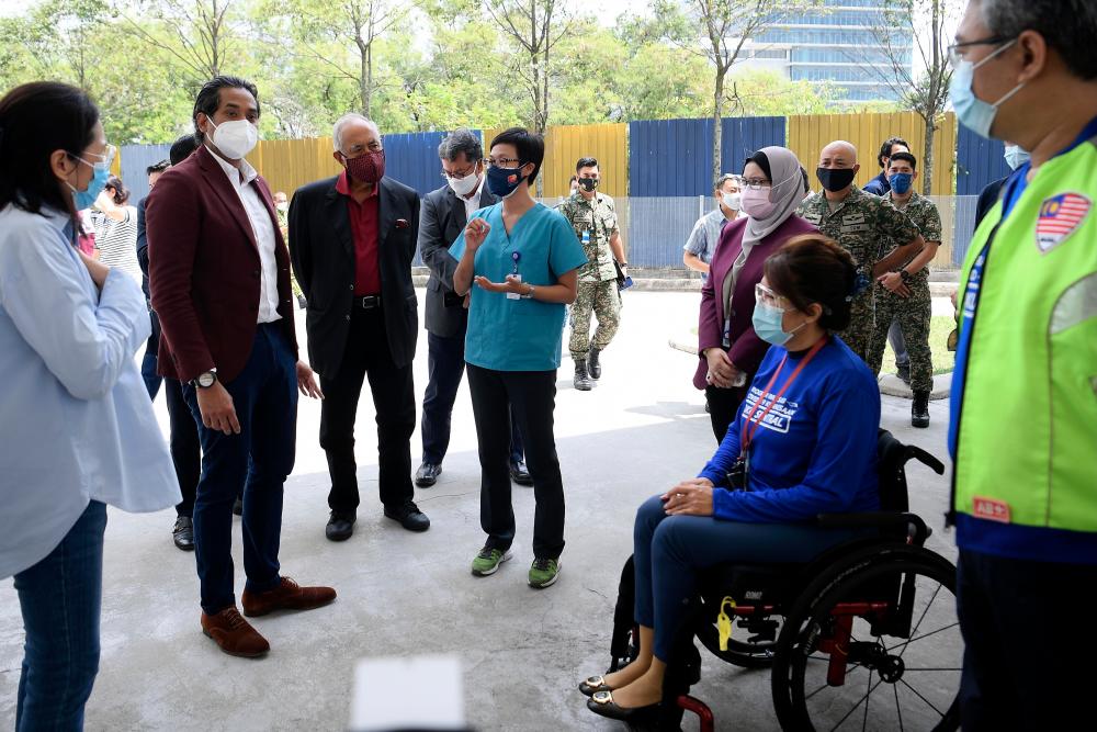 13,500 PwDs to get jabs at drive-thru vaccination facility â Khairy 13,500 PwDs to get jabs at drive-thru vaccination facility â Khairy