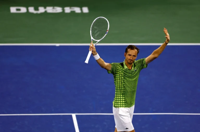 Tennis stars stranded in Dubai after Iranian missile strikes