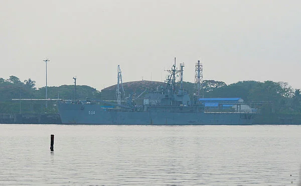 2026-03-07T043539Z_458372827_RC2DZJAM4NZJ_RTRMADP India let Iran warship dock the day US sank another off Sri Lanka, officials say